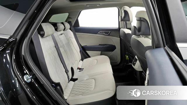 Kia Sportage 5th Generation Hybrid 2021 Черный из Кореи, фото 3