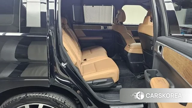 Hyundai Santa Fe (MX5) 2023 Черный из Кореи, фото 3