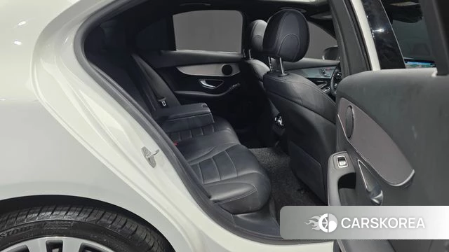 Mercedes-Benz C-Class W205 2020 Белый из Кореи, фото 3