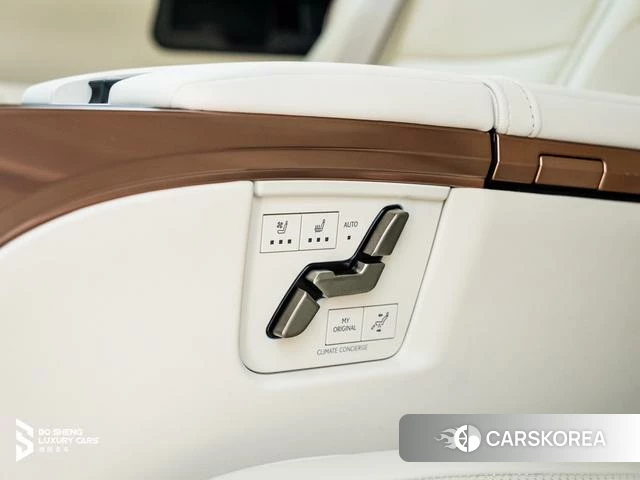 Lexus LM 2025 Черный из Китая, фото 3