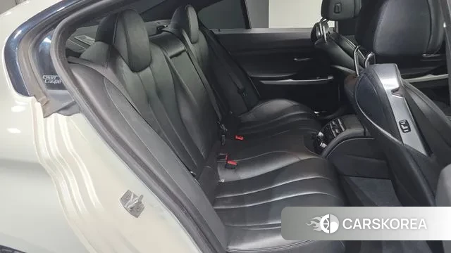 BMW 6 Series (F12) 2018 Белый из Кореи, фото 3