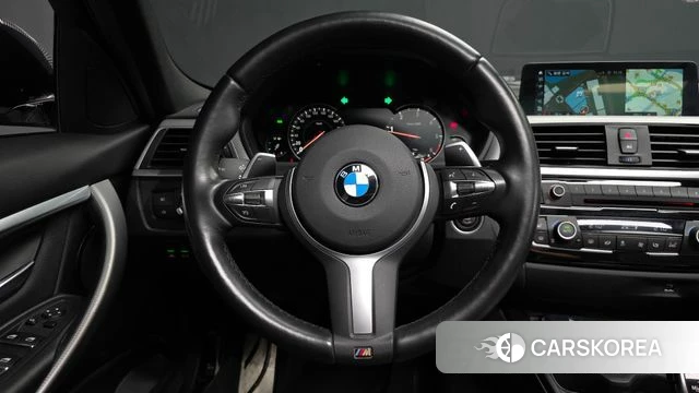 BMW 3 Series (F30) 2018 Белый из Кореи, фото 3