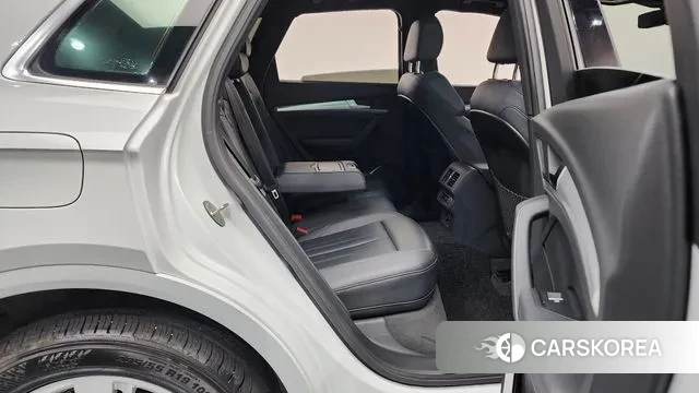 Audi Q5 (FY) 2020 Белый из Кореи, фото 3