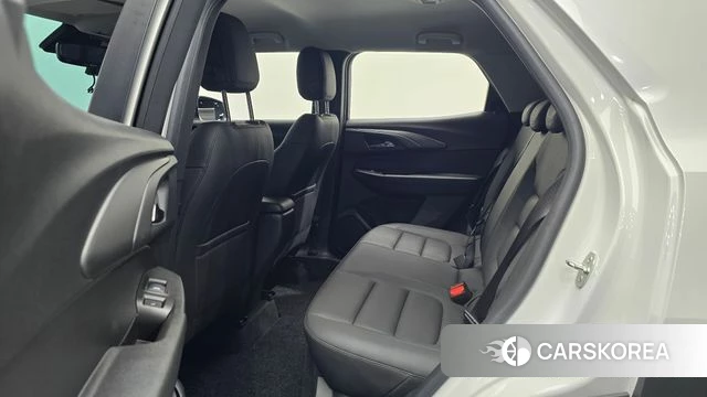 Chevrolet (GM Daewoo) Trailblazer 2023 Белый из Кореи, фото 3