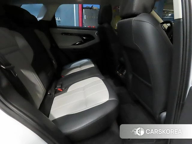 Land Rover Range Rover Evoque 2nd Generation 2024 Белый из Кореи, фото 3