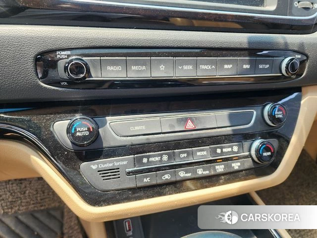 Kia The New Carnival 2018 Белый из Кореи, фото 3