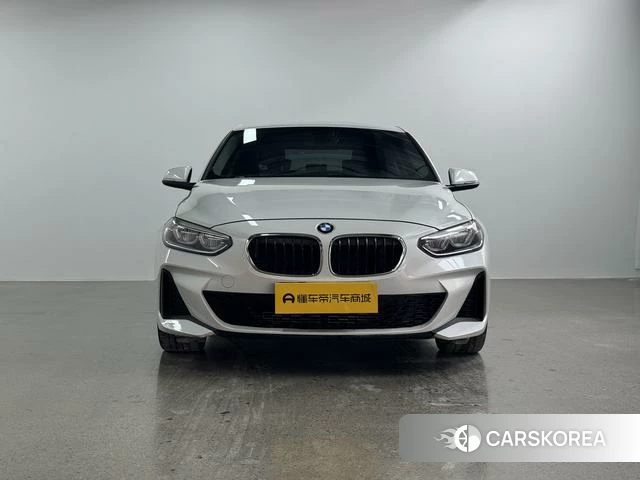 BMW 1 series 2023 Белый из Китая, фото 3