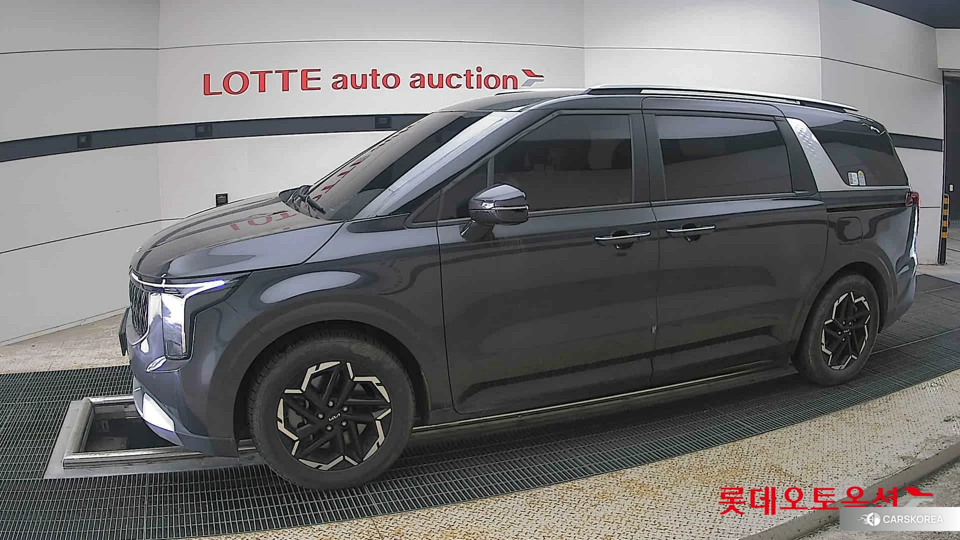 Kia Carnival 2024 Pantera Metal из Кореи, фото 3