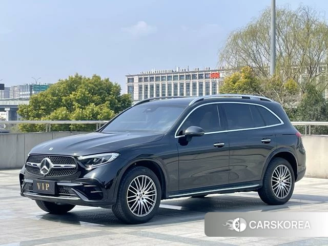 Mercedes-Benz GLC 2024 Черный из Китая, фото 3