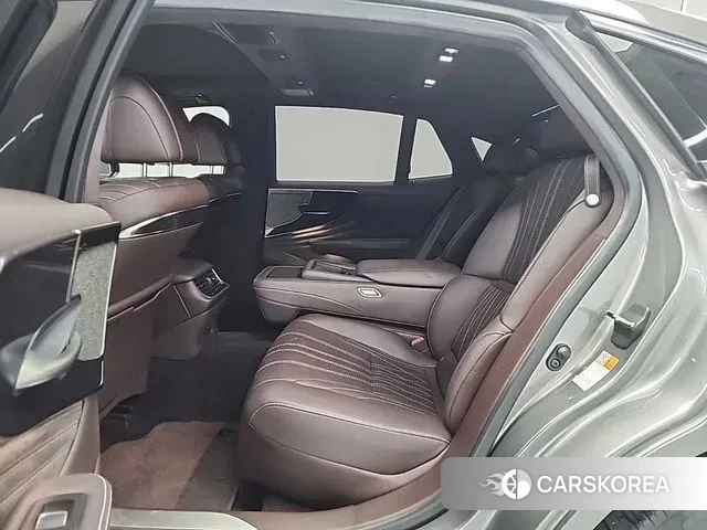 Lexus LS500 5th generation 2019 Серебристо-серый из Кореи, фото 3