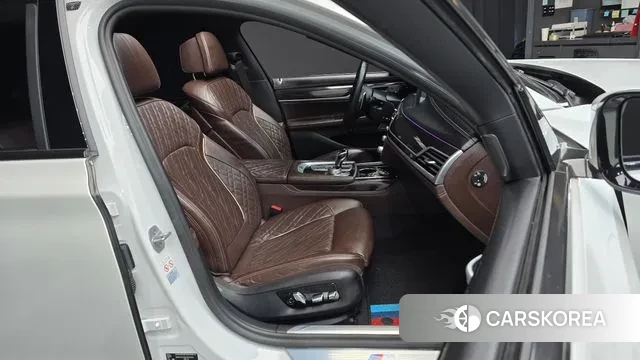 BMW 7 Series (G11) 2020 Белый из Кореи, фото 3