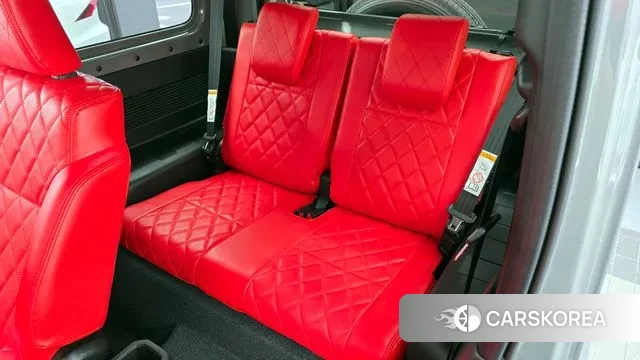 Suzuki Jimny 2025 Серый из Кореи, фото 3