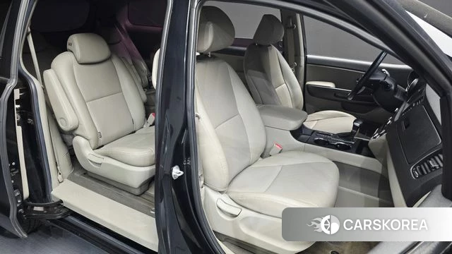 Kia The New Carnival 2020 Черный из Кореи, фото 3