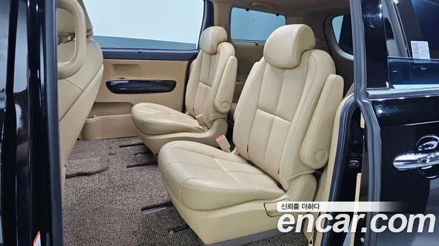 Kia The New Carnival 2019 Черный из Кореи, фото 3