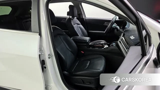 Kia Sportage 5th Generation 2022 Белый из Кореи, фото 3