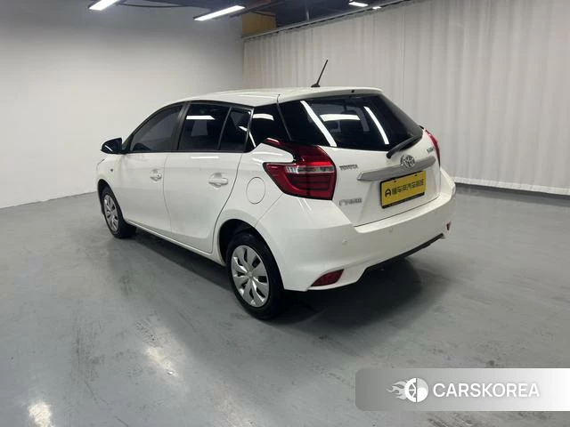 Toyota YARIS L Zhixuan 2021 Белый из Китая, фото 3