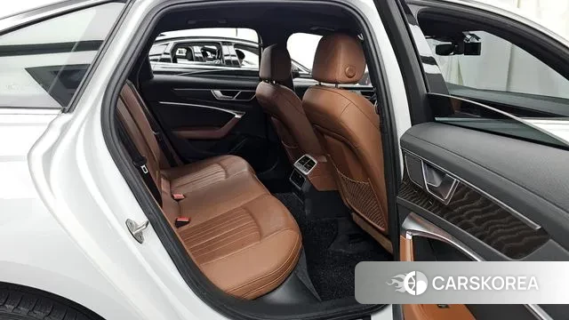 Audi A6 (C8) 2020 Белый из Кореи, фото 3