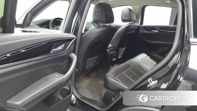 BMW X4 (G02) 2021 Черный из Кореи, фото 3