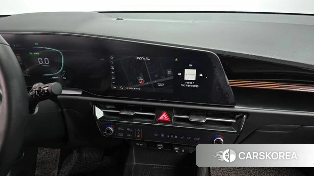 Kia Di Ol Nu Niro 2022 Белый из Кореи, фото 3
