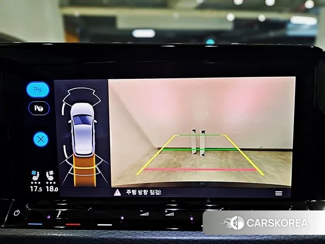 Volkswagen Golf 8th Generation 2023 Черный из Кореи, фото 3