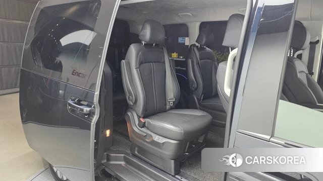 Hyundai Staria 2023 Синий из Кореи, фото 3