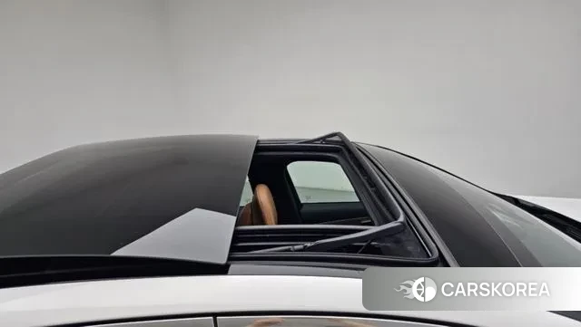 Mercedes-Benz E-Class W214 2024 Белый из Кореи, фото 3