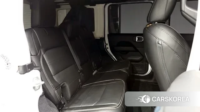 Jeep Wrangler (JL) 2022 Белый из Кореи, фото 3