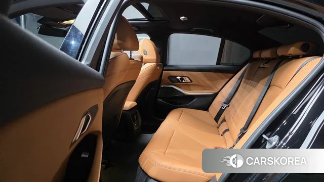 BMW 3 Series (G20) 2023 Черный из Кореи, фото 3