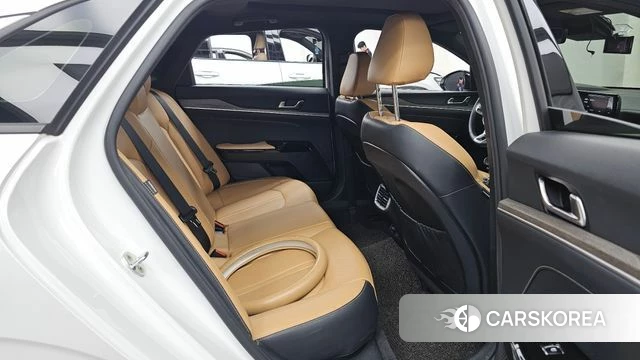 Kia K5 3rd generation 2022 Белый из Кореи, фото 3