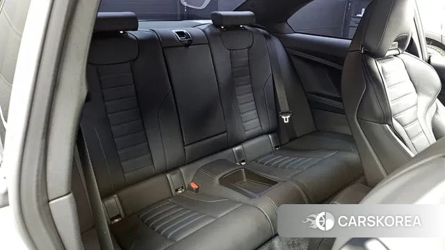 BMW 2 Series (G42) 2024 Белый из Кореи, фото 3