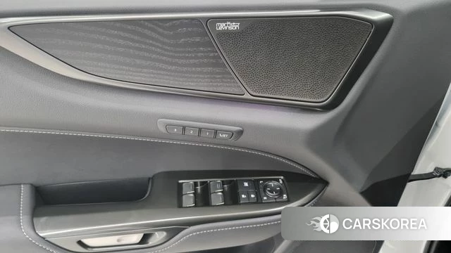 Lexus NX350h Second generation 2025 Белый из Кореи, фото 3