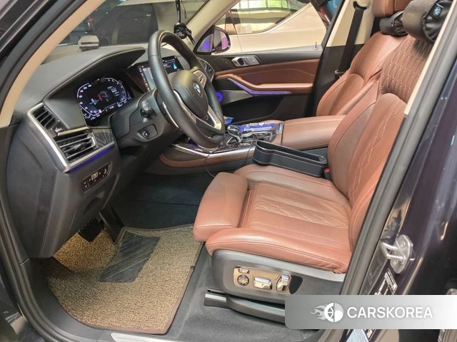 BMW X7 (G07) 2022 Серый из Кореи, фото 3