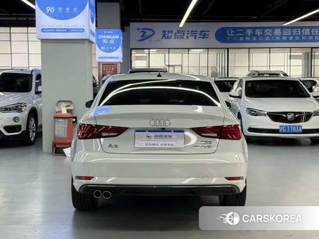Audi A3 2020 Белый из Китая, фото 3