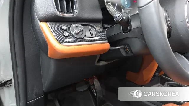 Mini Cooper S Countryman 2023 Серебристо-серый из Кореи, фото 3
