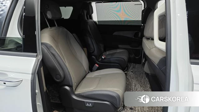 Kia The New Carnival 4th Generation 2025 Белый из Кореи, фото 3