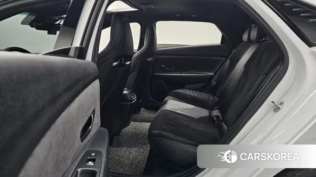 Hyundai Avante (CN7) 2022 Белый из Кореи, фото 3