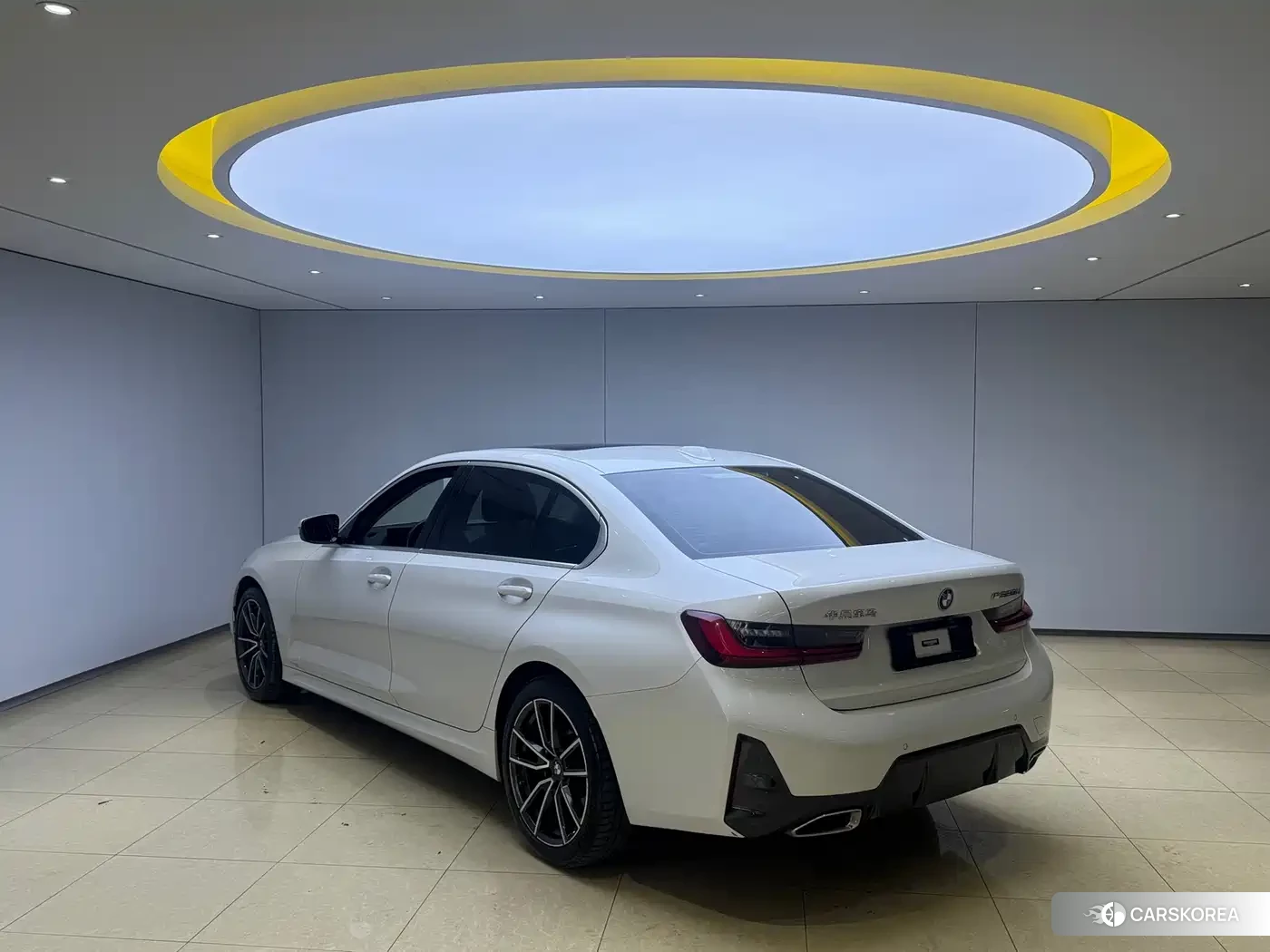 BMW 3 series 2023 Белый из Китая, фото 3