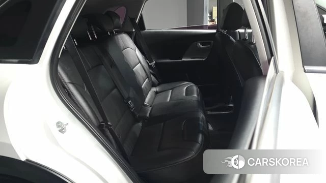 Kia Niro 2018 Белый из Кореи, фото 3
