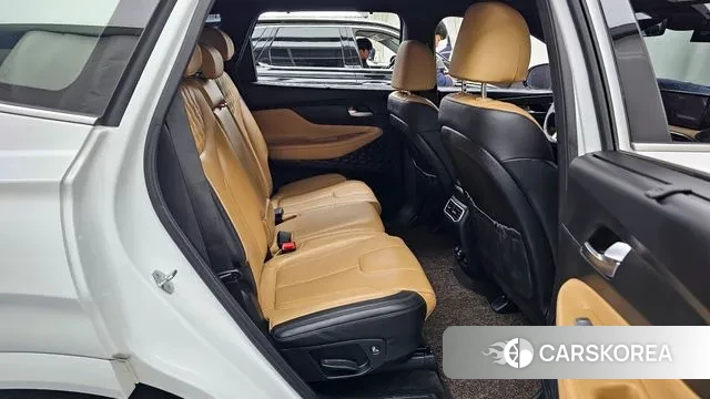 Hyundai The New Santa Fe 2022 Белый из Кореи, фото 3