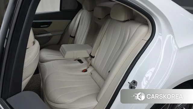 Mercedes-Benz E-Class W214 2024 Белый из Кореи, фото 3