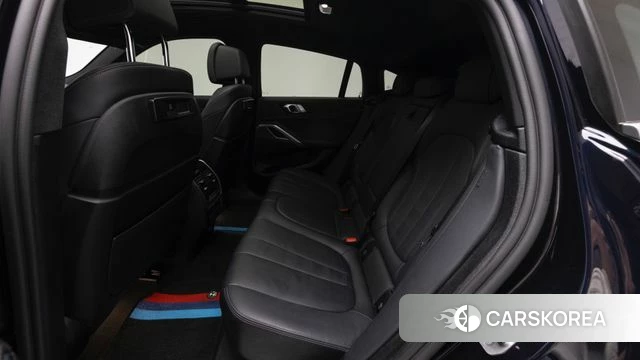 BMW X6 (G06) 2022 Черный из Кореи, фото 3