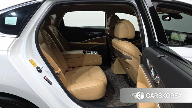 Kia More K9 2021 Белый из Кореи, фото 3
