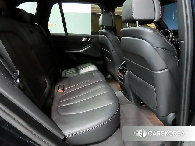 BMW X5 (G05) 2021 Черный из Кореи, фото 3