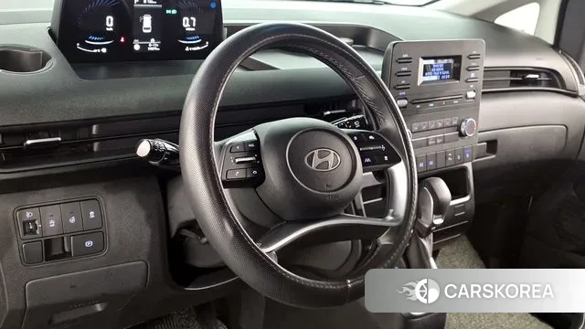 Hyundai Staria 2025 Белый из Кореи, фото 3