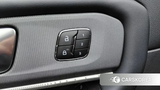 Ford Explorer 6th Generation 2024 Серый из Кореи, фото 3