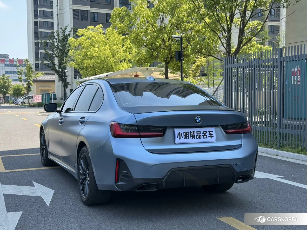 BMW 3 series 2022 Серебристо-серый из Китая, фото 3