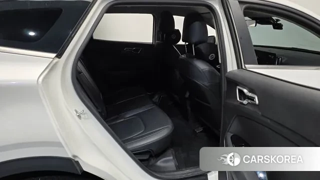 Kia Sportage 5th Generation 2022 Белый из Кореи, фото 3