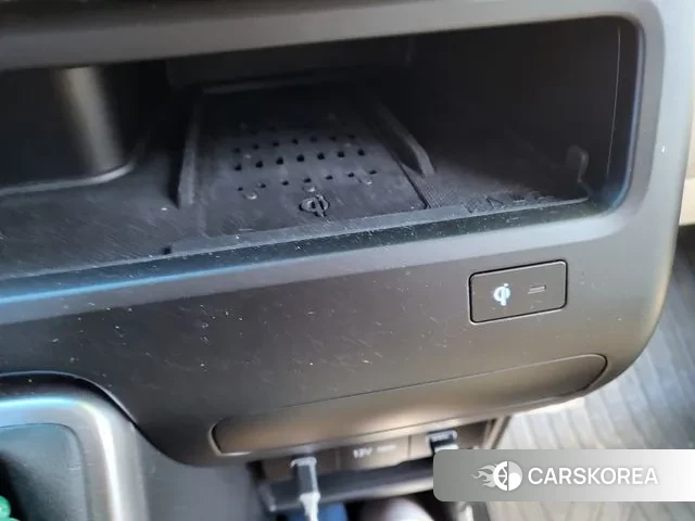 Hyundai Staria 2025 Белый из Кореи, фото 3