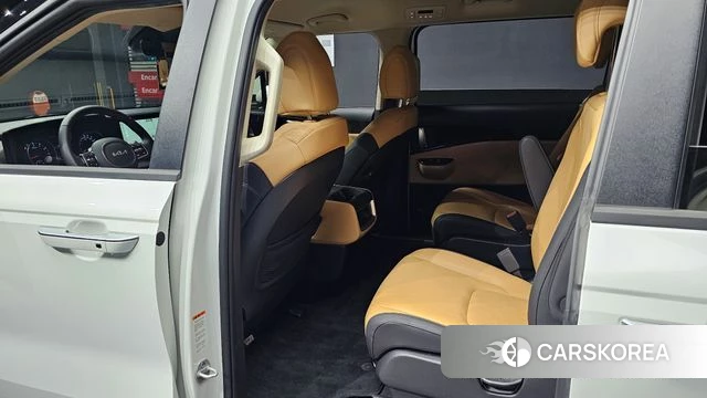 Kia Carnival 4th generation 2023 Белый из Кореи, фото 3