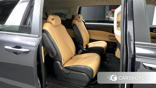 Kia Carnival 4th generation 2021 Серый из Кореи, фото 3